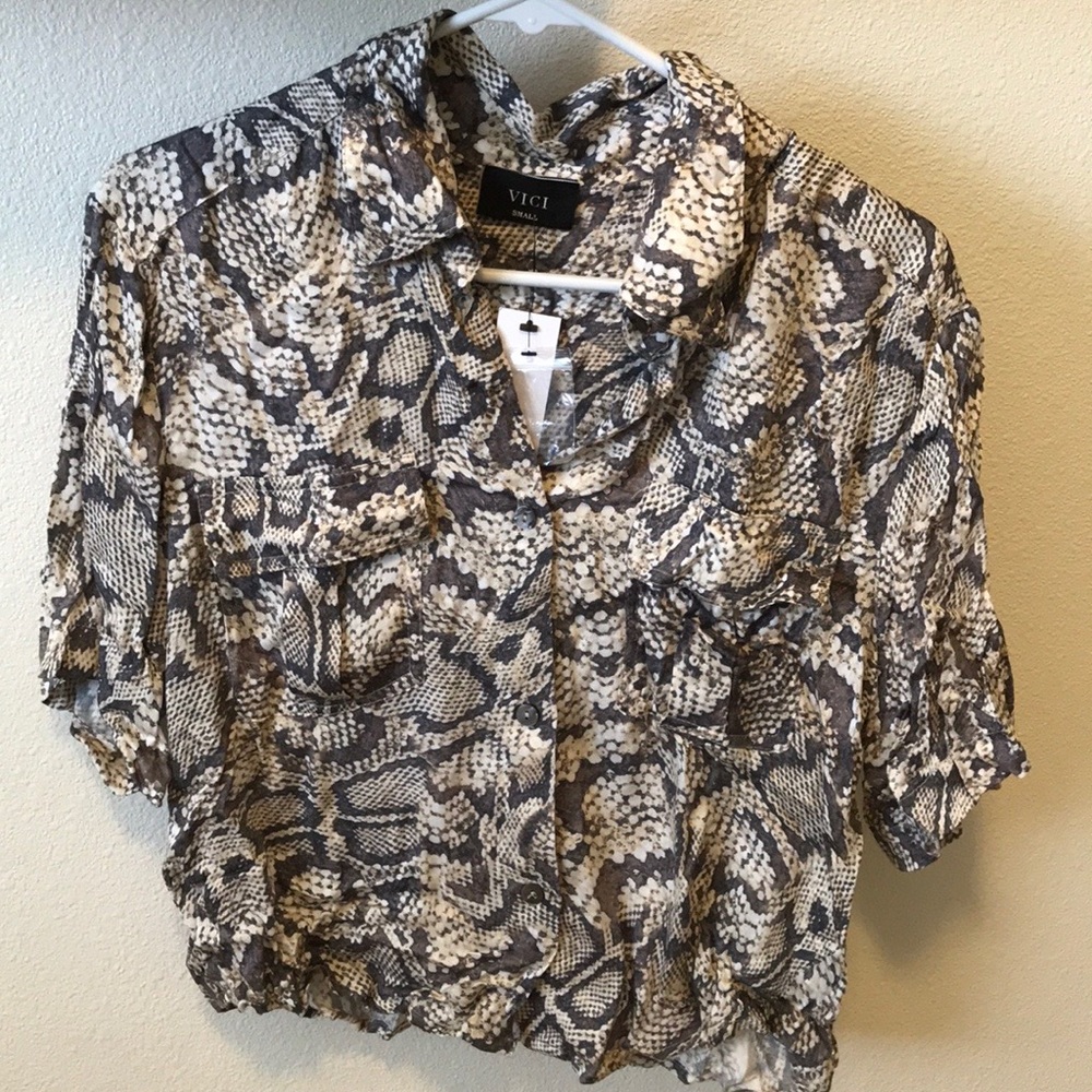 Brand new snake print button down size small